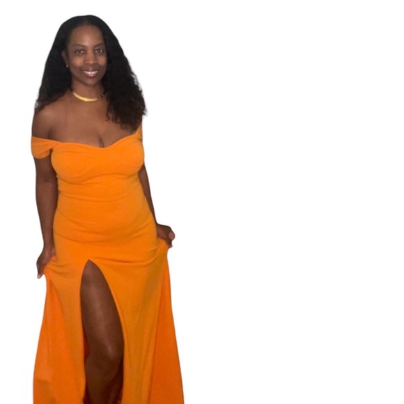 Pretty Little Thing Orange  Maxi Dress with Side Split Size 10 - Picture 2 of 2